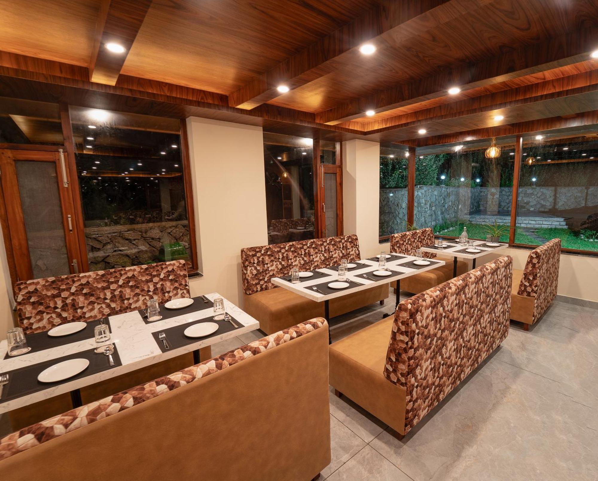 Hotel Nazaara - A Luxe Retreat Manāli Exterior foto